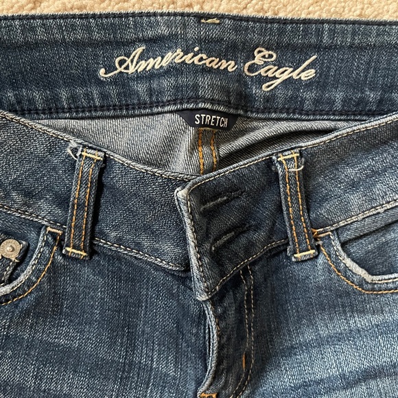 American Eagle stretch dark denim ”artist” jeans with holes - Picture 4 of 7